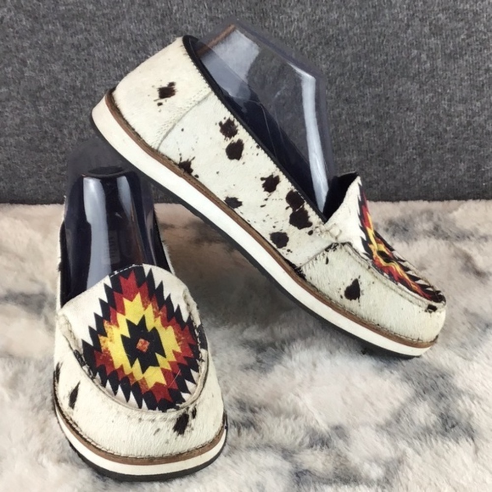 Myra‎ Cowhide Loafers with Aztec Design Sz 9